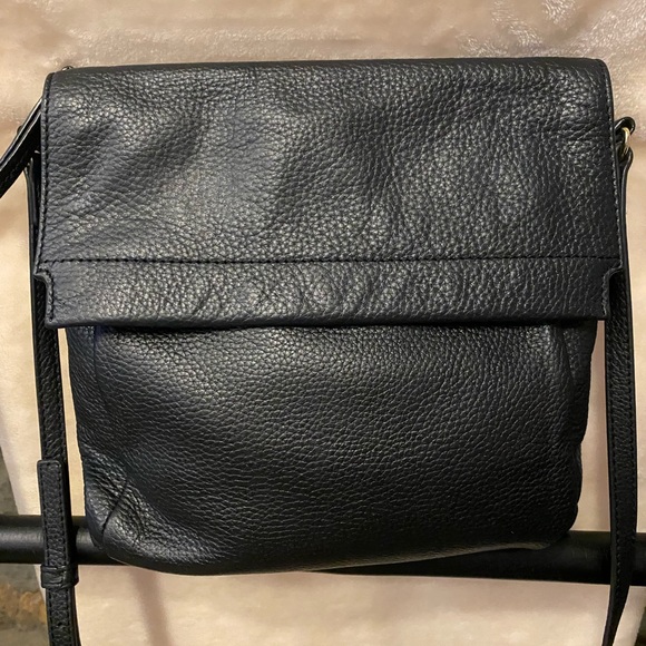 Vince Camuto Black Pebbled Leather Shoulder Bag - Picture 2 of 8
